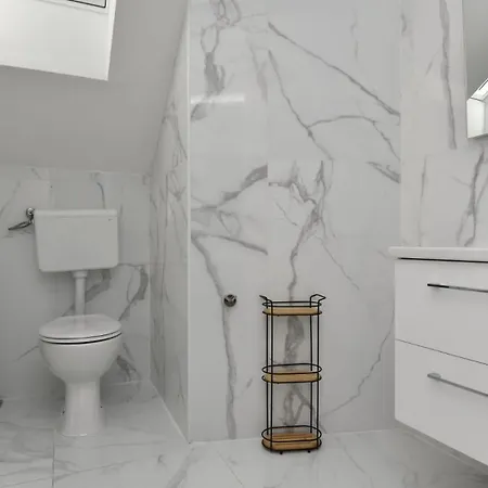 Appartement Maria - Beachfront By Guide *
